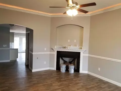417 Thomas Edwards Ln, Greer, SC 29651 photo 2