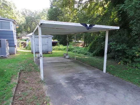 409 E Nott St, Gaffney, SC 29340 photo 11