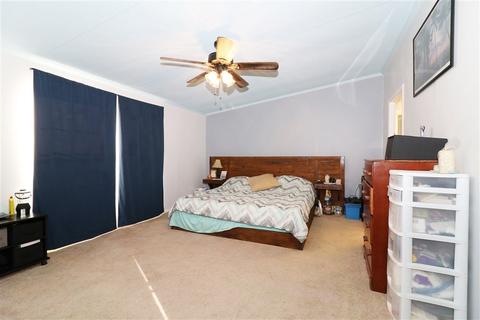 855 Saluda St, Chesnee, SC 29323 photo 9