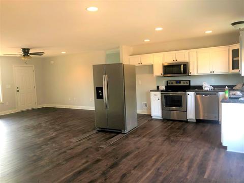 207 Red Hawk Dr, Campobello, SC 29322 photo 4