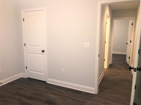 207 Red Hawk Dr, Campobello, SC 29322 photo 12
