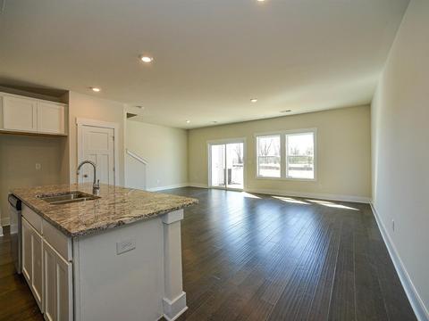 114 Outback Dr, Greer, SC 29650 photo 3