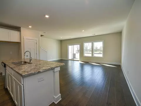 109 Outback Dr, Greer, SC 29650 photo 2