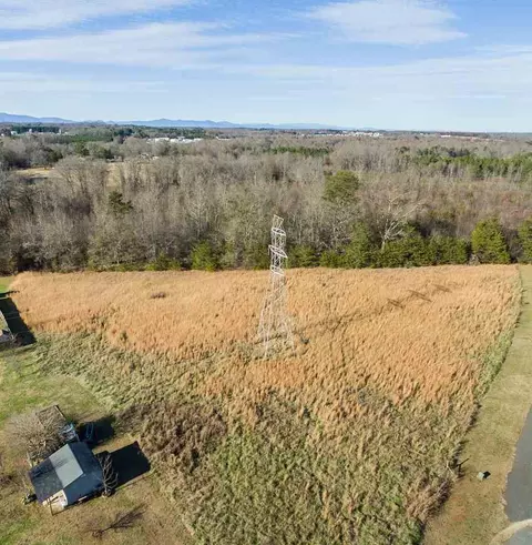 415 King Ct, Inman, SC 29439 photo 2