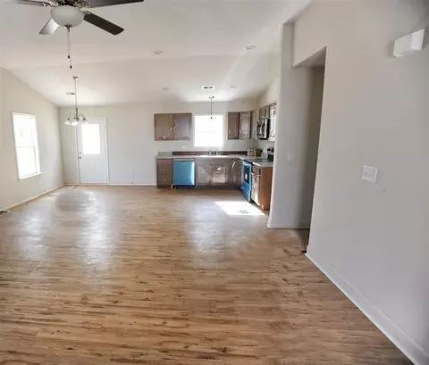251 Settle Ave, Campobello, SC 29322 photo 11