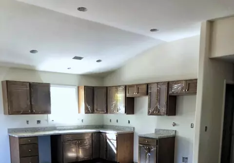 251 Settle Ave, Campobello, SC 29322 photo 10