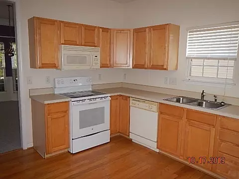 205 Highgate Cir, Greer, SC 29650 photo 6