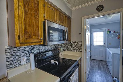 100 E Celestial Dr, Greer, SC 29651 photo 8