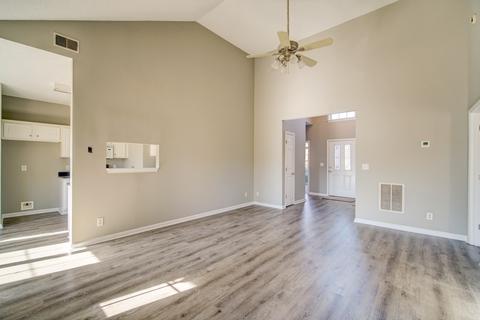 538 Fox Hurst Ct, Moore, SC 29369 photo 5