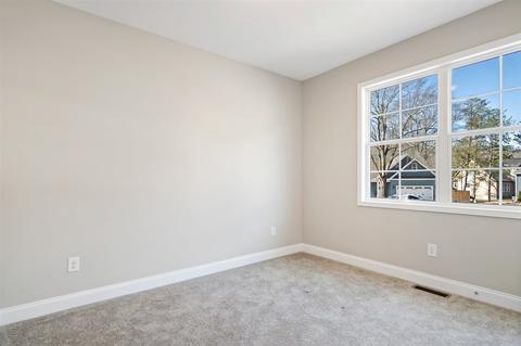 435 S Pendernale Dr, Moore, SC 29369 photo 13