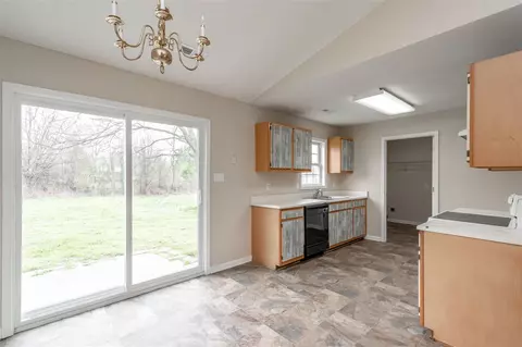 170 Dillard Rd, Duncan, SC 29334 photo 8