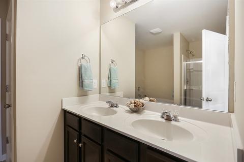 303 Brandon Oaks Dr, Moore, SC 29369 photo 10