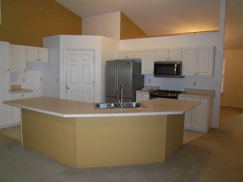 232 Spring St, Duncan, SC 29334 photo 2