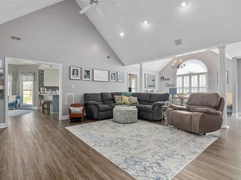 113 River Falls Dr, Duncan, SC 29334 photo 6