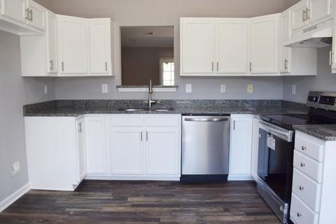5 Avis Ct, Greer, SC 29651 photo 3