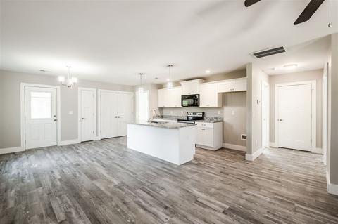 135 North Ave, Duncan, SC 29334 photo 9