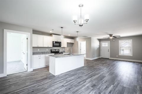 135 North Ave, Duncan, SC 29334 photo 8