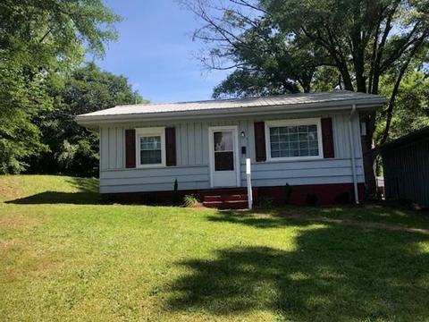 411 E Oneal St, Gaffney, SC 29340 photo 1