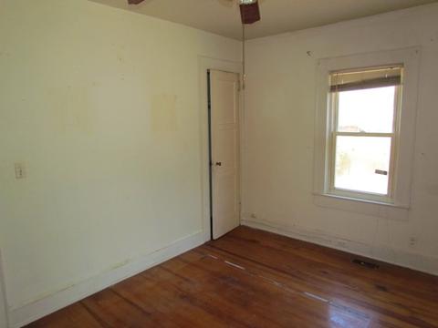 211 Pine St, Union, SC 29379 photo 5
