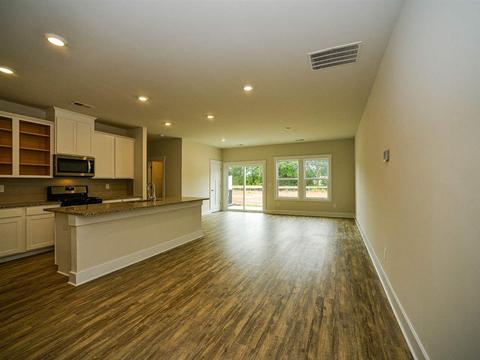 125 Outback Dr, Greer, SC 29650 photo 4