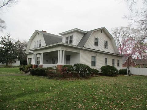701 E Main St, Union, SC 29379 photo 2