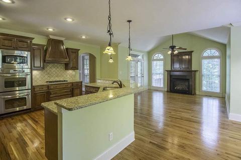 529 Riverton, Moore, SC 29369 photo 10