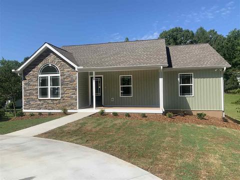 205 Forest Ave, Landrum, SC 29356 photo 1