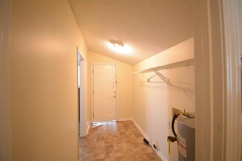 10 19th St, Greer, SC 29651 photo 8