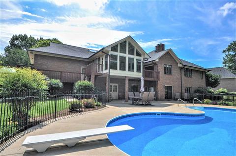 109 S Pointe Ct, Moore, SC 29369 photo 2