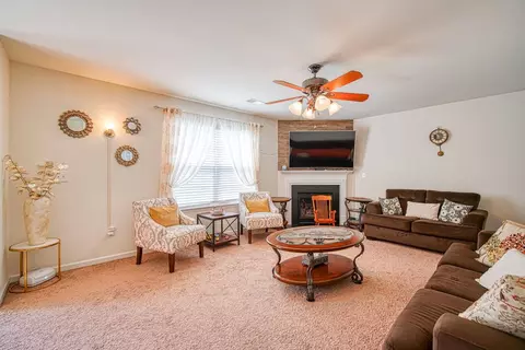 755 Markham Cir, Moore, SC 29369 photo 6
