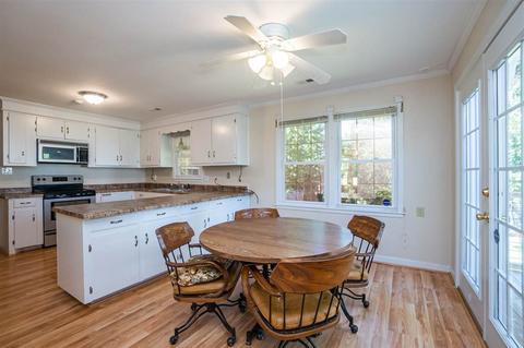 128 E Main St, Inman, SC 29349 photo 8