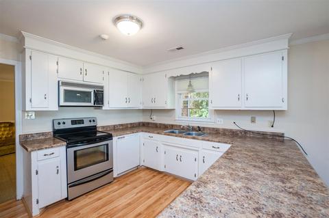 128 E Main St, Inman, SC 29349 photo 7