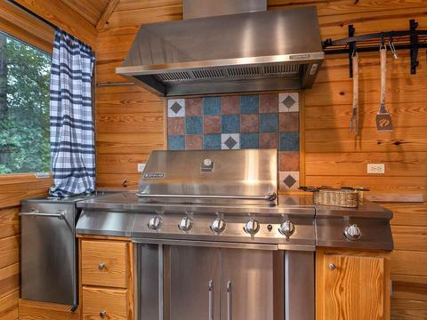 281 Canoe Dr, Mill Spring, NC 28756 photo 13