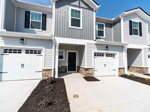 607 Purteview Pl, Greer, SC 29650 photo 2