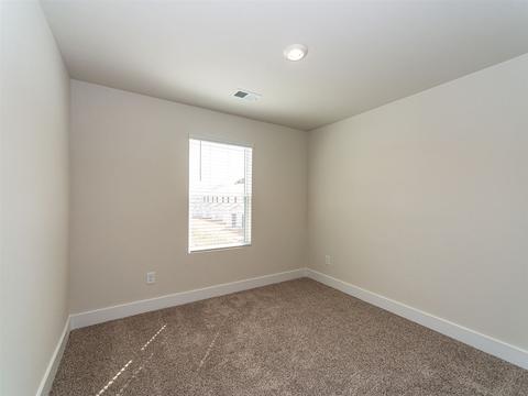 609 Purteview Pl, Greer, SC 29650 photo 9