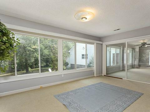 126 Commodore Dr, Duncan, SC 29334 photo 3
