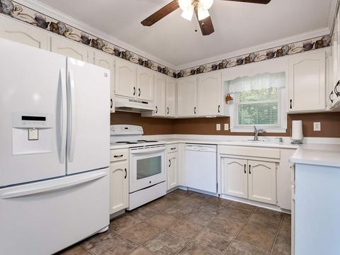 110 Circle Dr, Lyman, SC 29365 photo 10