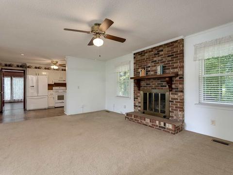 110 Circle Dr, Lyman, SC 29365 photo 8