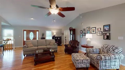 451 Cardinal Ln, Chesnee, SC 29323 photo 4