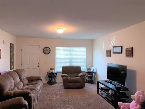 759 Markham Cir, Moore, SC 29369 photo 4