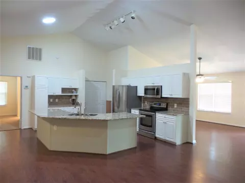 223 Cornelson Dr, Greer, SC 29651 photo 5