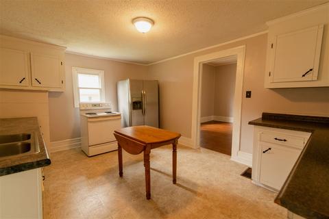 18 E St, Inman, SC 29349 photo 8