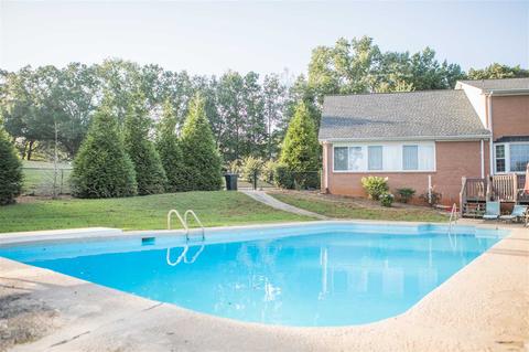 201 Riveredge Dr, Moore, SC 29369 photo 4