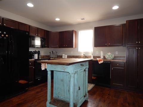 336 Crescent Cir, Duncan, SC 29334 photo 4