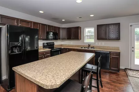 340 Crescent Cir, Duncan, SC 29334 photo 7