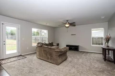 340 Crescent Cir, Duncan, SC 29334 photo 15
