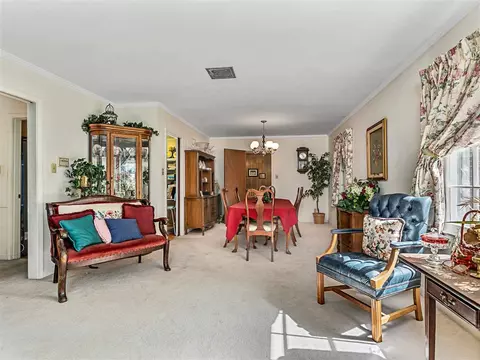 27 Rollingreen Rd, Greer, SC 29651 photo 10