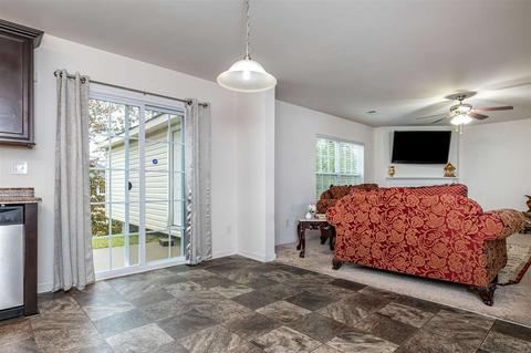 409 Saddleback Trl, Duncan, SC 29334 photo 9
