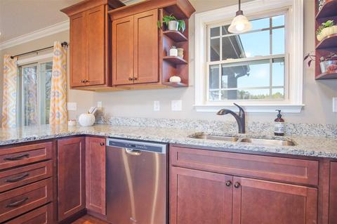 120 Pullman Rd, Campobello, SC 29322 photo 12