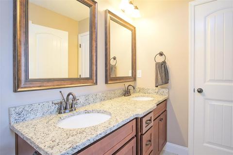 120 Pullman Rd, Campobello, SC 29322 photo 17